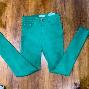 Zara Green Skinny Jeans (Size US 4) EUC